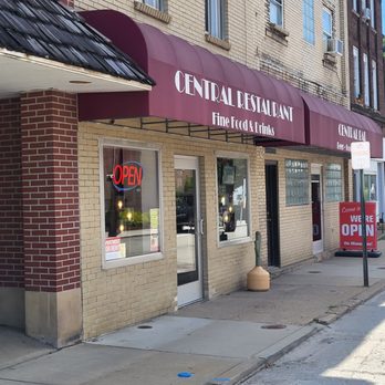 Central Restaurant - the entrance to the restaurant - American Near Me - Apollo, Pennsylvania