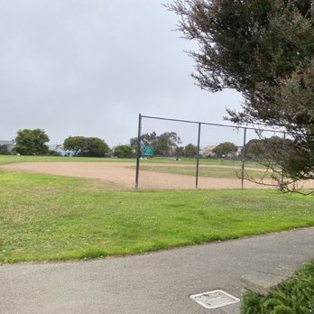 Aptos Playground - Playgrounds Near Me - San Francisco, California