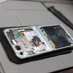 Longhorn Phone Repair - Battery replacement