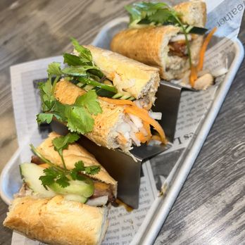 Pho Bar Vietnamese Kitchen - BANH MI - Vietnamese Near Me - Davie, Florida Pho Bar Vietnamese Kitchen - BANH MI - Vietnamese Near Me - Davie, Florida