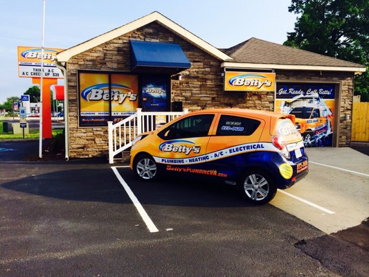 Betty's Plumbing Logo