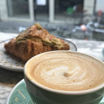 Buka Bakery - Bakeries Near Me - København