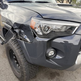 Faith Collision Center - Body Shops Near Me - Kailua, Hawaii