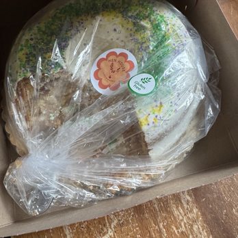 Hen House - GF King cake - Sandwiches Near Me - Gretna, Louisiana Hen House - GF King cake - Sandwiches Near Me - Gretna, Louisiana