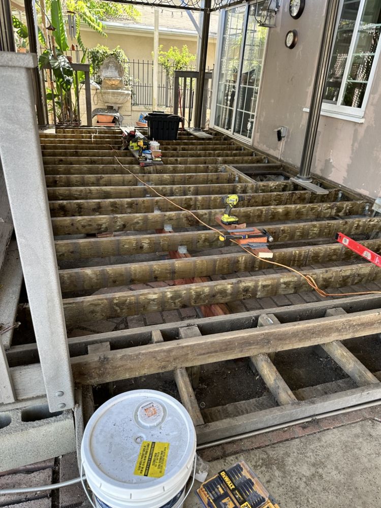 Slide of Morales Construction
