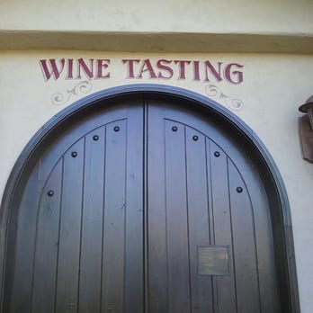 Uncorked Tours - Wine Tours Near Me - Temecula, California Uncorked Tours - Wine Tours Near Me - Temecula, California