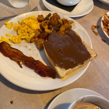 Toast Kitchen & Bar - Nutella Toast - Breakfast & Brunch Near Me - Brea, California Toast Kitchen & Bar - Nutella Toast - Breakfast & Brunch Near Me - Brea, California