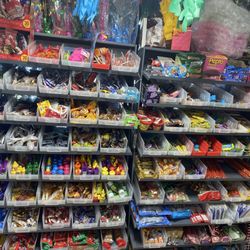 MexCandy - Lots of candy