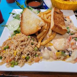 El Capitan Seafood & Mexican Grill - Filete relleno