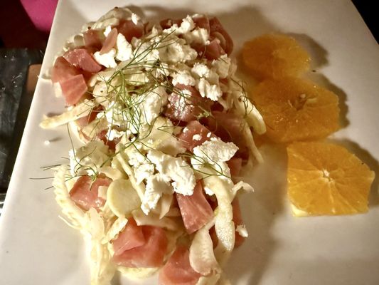 Le Petit Bistro by null