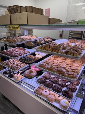 Poppy's Donuts by null