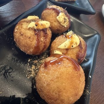 Nagoya - Takoaki - Sushi Bars Near Me - Golden Valley, Minnesota