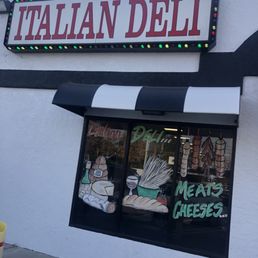 Exterior photo of Lascari's Deli & Bakery - Whittier, California Exterior photo of Lascari's Deli & Bakery - Whittier, California
