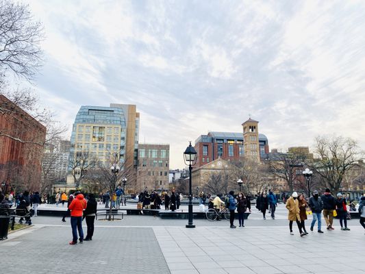 Washington Square Park by null
