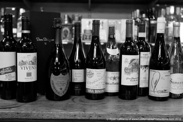 Bottlenose Wines by null