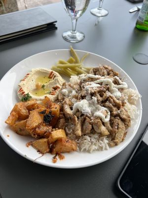 Arabesque on Devine by null