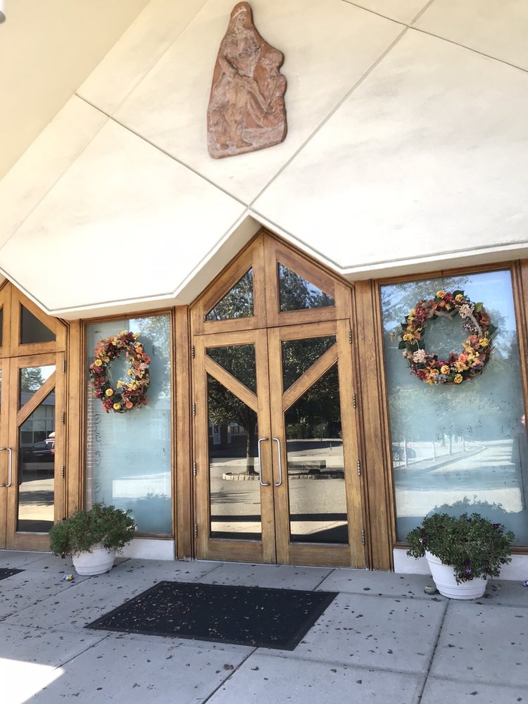 ST ELIZABETH’S CHURCH 700 Wyckoff Ave, Wyckoff, New Jersey Churches