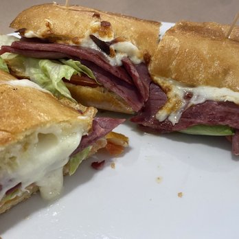 Brianna's Cafe - Corned Beef Sub - New American Near Me - Marysville, Washington Brianna's Cafe - Corned Beef Sub - New American Near Me - Marysville, Washington