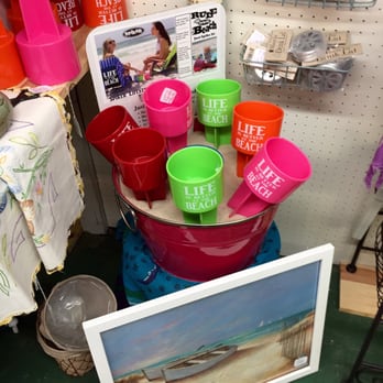 Antique Maison - Antiques Near Me - Bay Saint Louis, Mississippi