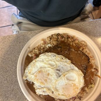 Koa Pancake House - Loco Moco - Breakfast & Brunch Near Me - Honolulu, Hawaii