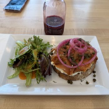 The Thrivery - Smoked Salmon Toast - Juice Bars & Smoothies Near Me - Bradenton, Florida The Thrivery - Smoked Salmon Toast - Juice Bars & Smoothies Near Me - Bradenton, Florida