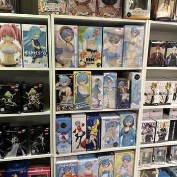 Otaku Accessories That Will Make Your Collection Shine Bright