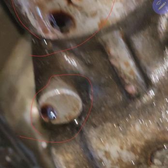 Collierville Chrysler Dodge Jeep Ram - oil leakage - Car Dealers Near Me - Collierville, Tennessee