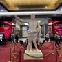 Photo of Julius Caesar statue