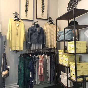 Simply Elegant Boutique - Women's Clothing Near Me - Galena, Illinois