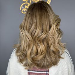 Kara's Hair Studio