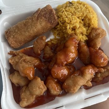 Hong Kong Cafe - Combo - Chinese Near Me - Hickory, North Carolina Hong Kong Cafe - Combo - Chinese Near Me - Hickory, North Carolina