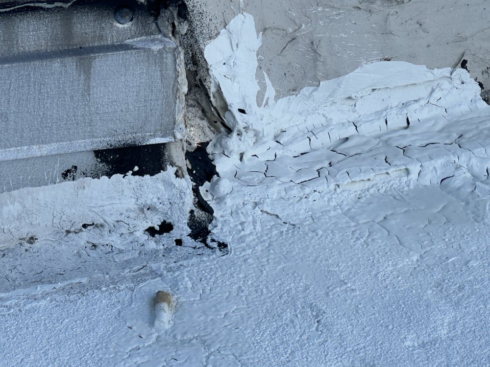 Slide of Emrd Roofing