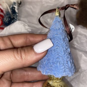 Pigment - Christmas ornament - the tree is made of felt and it's heavier than it looks! Feels like it is great quality - Home Decor Near Me - San Diego, California Pigment - Christmas ornament - the tree is made of felt and it's heavier than it looks! Feels like it is great quality - Home Decor Near Me - San Diego, California