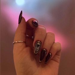 Nails by Zen