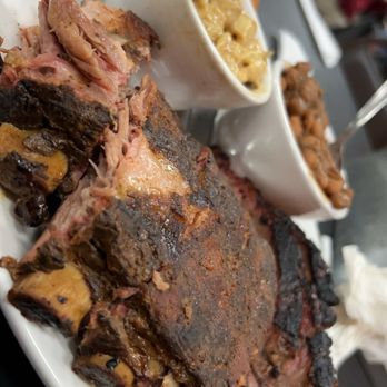 Red Oak Fillin' Station - Brisket, ribs, brisket Mac n chz, pinto beans - Southern Near Me - Hot Springs, Arkansas Red Oak Fillin' Station - Brisket, ribs, brisket Mac n chz, pinto beans - Southern Near Me - Hot Springs, Arkansas