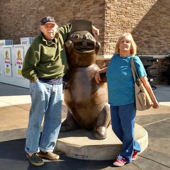 Buc-ee's - Gas Stations Near Me - Baytown, Texas
