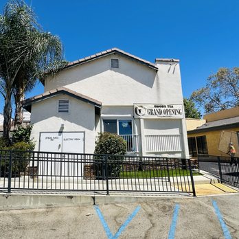 Oboba Tea - Main building. View from parking lot. - Bubble Tea Near Me - Temecula, California