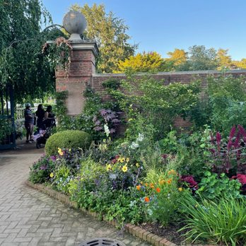 Chicago Botanic Garden - Botanical Gardens Near Me - Glencoe, Illinois