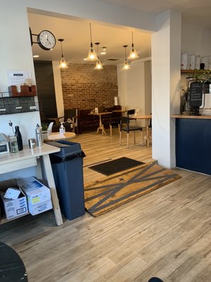 Tin cup cafe by null