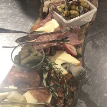 Plaza Gourmet - They have this style , beautiful presentation - Kitchen & Bath Near Me - Healdsburg, California