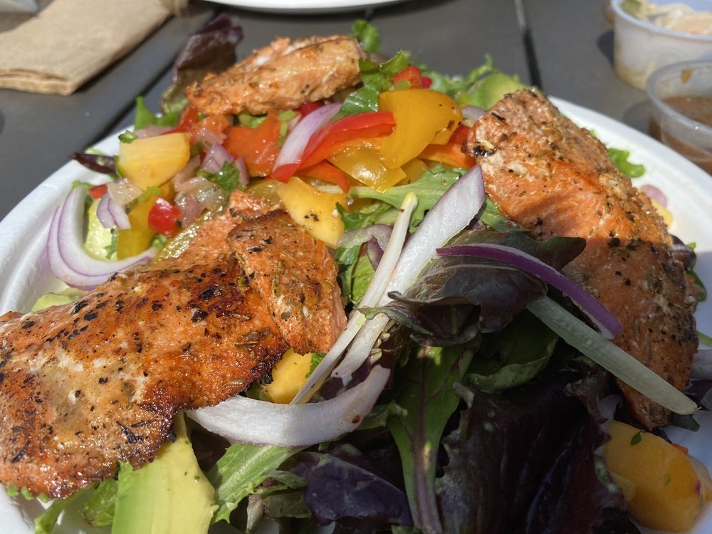 Food from La Sirena Grill