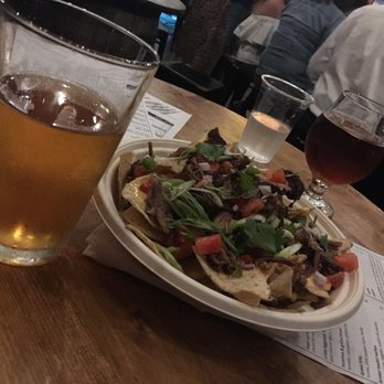 Lincoln's Beard Brewing - Nachos from the westchester - Breweries Near Me - Miami, Florida