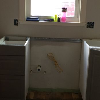 Affordable Plumbing - Kitchen sink that was suppose to be centered under window. - Plumbing Near Me - Taylor, Texas