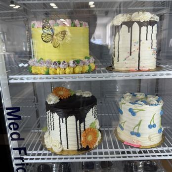 May’s Bakery & Country Store - Their cakes look so good and they are four layer cakes!! - Gift Shops Near Me - Taylor, Michigan May’s Bakery & Country Store - Their cakes look so good and they are four layer cakes!! - Gift Shops Near Me - Taylor, Michigan