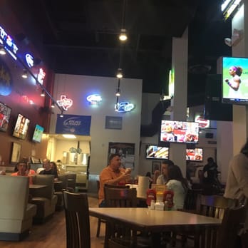 Pluckers Wing Bar - Grapevine - Chicken Wings Near Me - Grapevine, Texas Pluckers Wing Bar - Grapevine - Chicken Wings Near Me - Grapevine, Texas