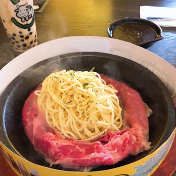 E Tea - Beef garlic pasta - Bubble Tea Near Me - Sacramento, California