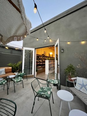 Buvons Wine Shop + Wine Bar by null