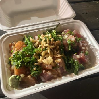 Five Star Poke - Large plate with 3 poke - Poke Near Me - Honolulu, Hawaii