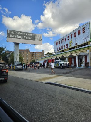 Whitestone Lanes by null