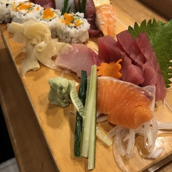 Kinchan Sushi - Sushi Bars Near Me - Honolulu, Hawaii